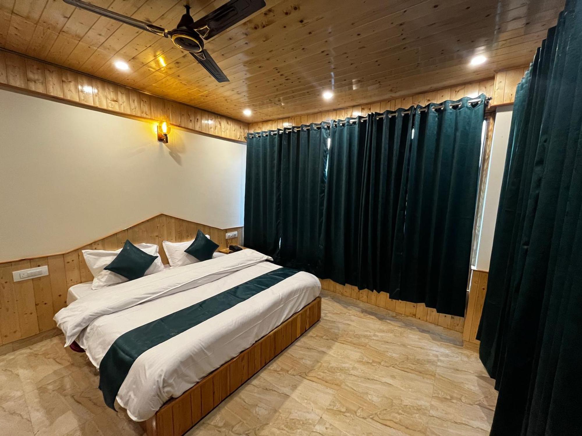Hotel Mid Orchard Kasol L River Side -Pure Veg Hotel Zewnętrze zdjęcie